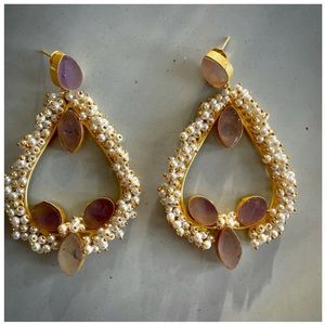 NEW Riya Boutique Modern Ethnic Pearl Earrings